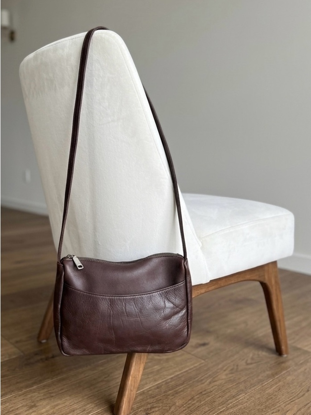 Classic Brown Leather Crossbody Shoulder Bag